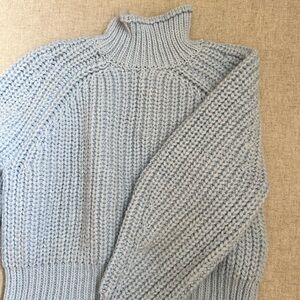 great H&M sweater